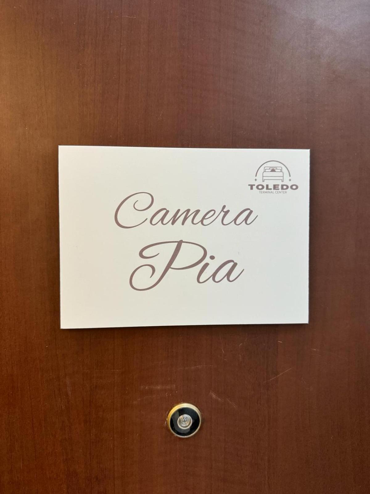 Toledo Terminal Center Apartment Naples Luaran gambar