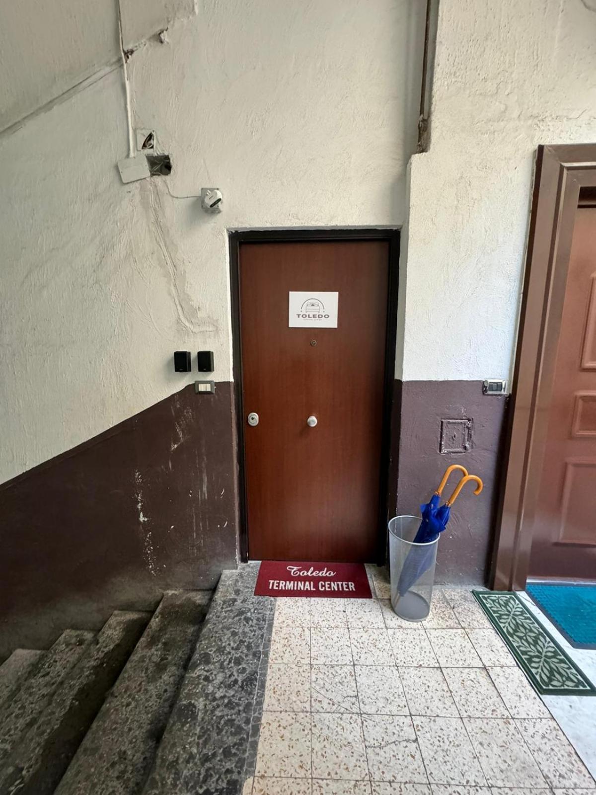 Toledo Terminal Center Apartment Naples Luaran gambar